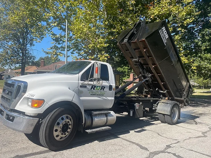 Roll Off Dumpster Rental in Independence MO Ready When You Need It!